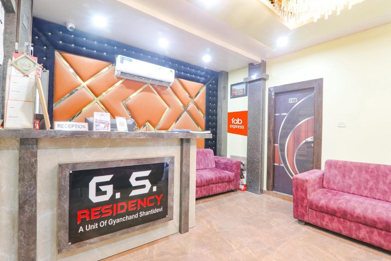 OYO 15530 Hotel G S Residency Varanasi Exterior foto